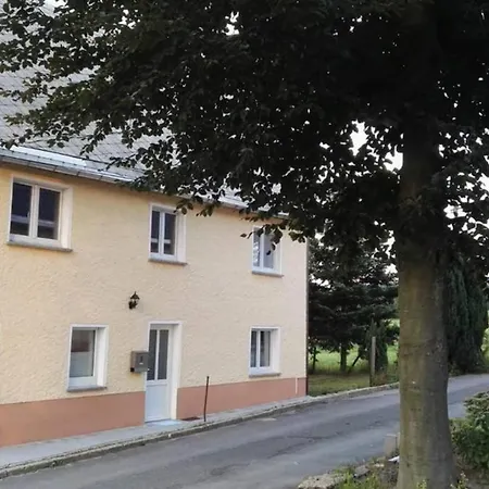 Ferienwohnung *